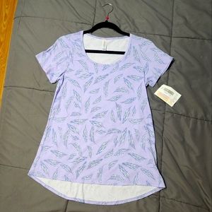 NWT Lularoe XS Classic T purple feathers